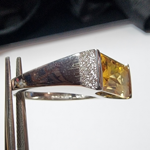 Citrine Ring 925 Sterling Silver size 9 - Picture 5 of 10